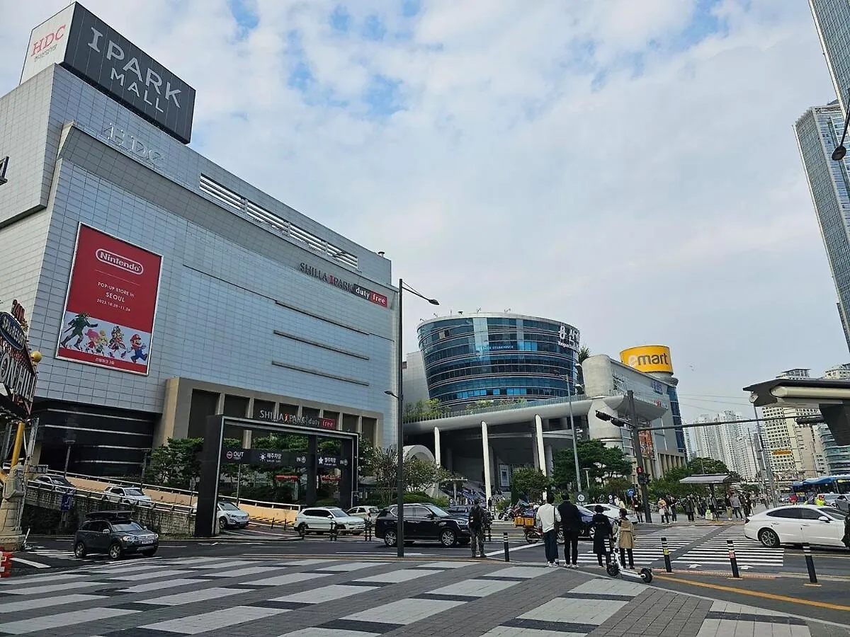 The Central Of Seúl 0*,  Corea del Sur