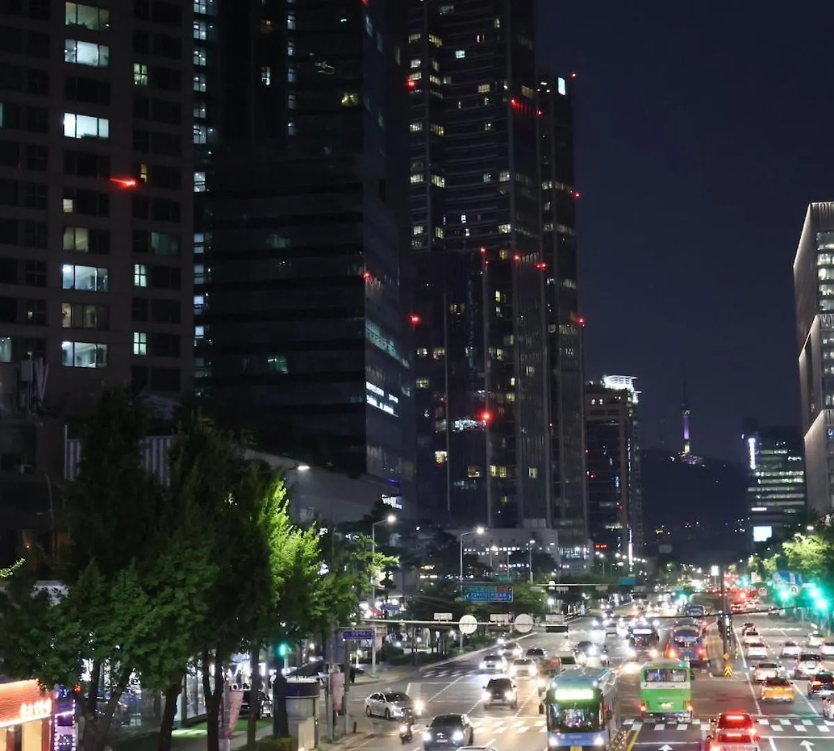The Central Of Seul 0*,